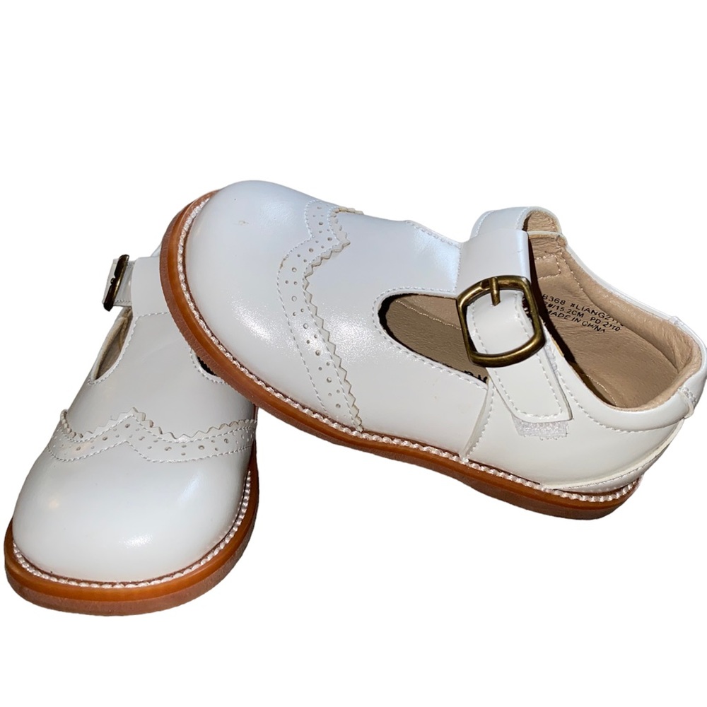 Felix & Flora Mary Janes